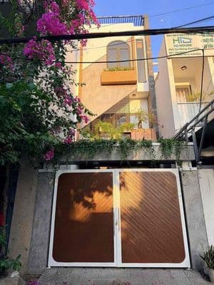 6 ty 750 - 3 tầng mặt tiền Nguyễn Huy Tự, SÁT BÃI TẮM nguyễn Tất Thà