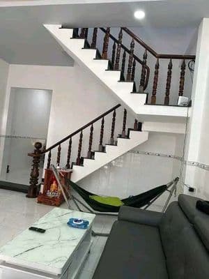 Nhà như mới,dt4*14m,2lau,4pn,3wc,gần chợ thới tứ khoảng 400m