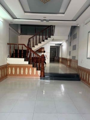 Bán Nhà 04 Tầng đường Văn Tiến Dũng