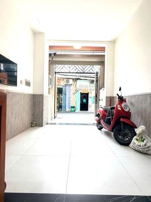 Bán nhà mới đẹp hẻm xe tải - đường Mai Xuân Thưởng. 4 tầng lầu.