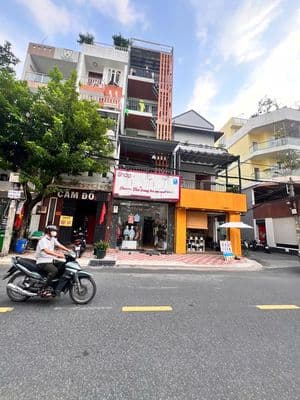 Hàng hot!bán nhà 4 tầng mặt tiền đường hàn thuyên, đang thuê tn tốt