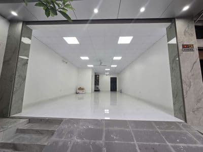 Cho thuê nhà 100m2 tại Hoàng Quốc Việt - Làm văn phòng, kd online