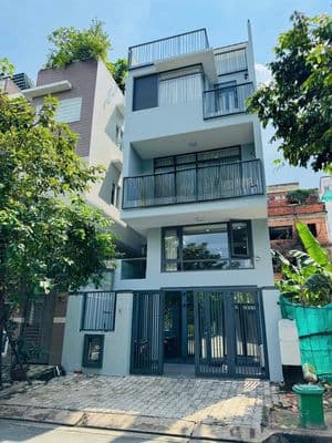Cho thuê nguyên căn full - kdc sát bên phú mỹ hưng – 40 triệu