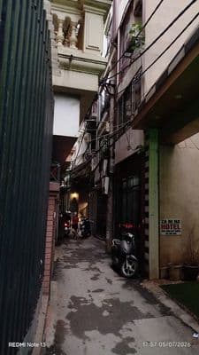 Chủ bán nhà 5 tầng 36m²,phố Nhật Chiêu,20m ra Hồ Tây,ô tô qua nhà
