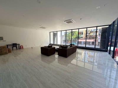 TÒA NHÀ MTNB KẾ CÔNG VIÊN BÌNH PHÚ 9x25m 5 Tầng DTSD1000m2
