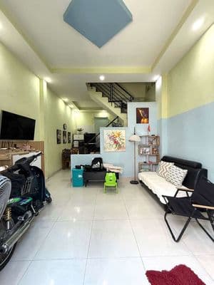 căn nhà đẹp mà giá hơn 2 ty thôi achij ơi