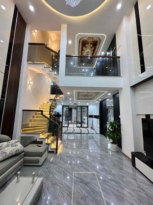Mặt Tiền Tiện Ở và Kinh Doanh
