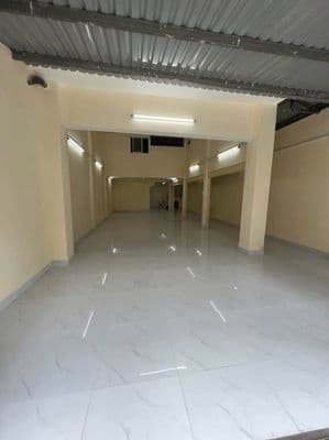 Cho thuê nhà nguyên căn 5.5x17, trệt lửng ngay chợ hiệp bình
