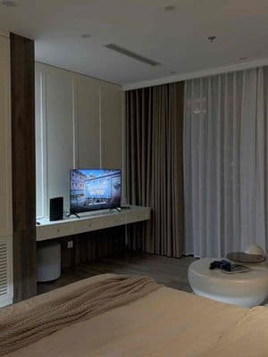 Cho thuê căn hộ dịch vụ ngay lê văn sỹ q3
