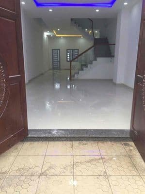 CHO THUÊ NHÀ 3 Lầu NGANG 5m dài 22m có 4pn