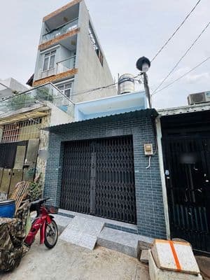 Cho thuê nhà Đường Hòa Bình Đầm Sen Dt 4x20, 1 lững đường 8m