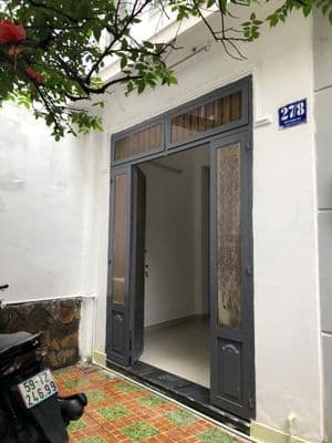 BÁN NHÀ CHÍNH CHỦ 2PN - 2WC - QUẬN 9
