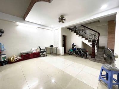 NHÀ 3 LẦU 170m2 GIÁ RẺ NGAY CVPM, TÔ KÝ, TIỆN ĐI GÒ VẤP