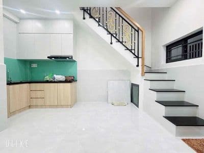 CHỈ 1.65T NHÀ SỔ HỒNG RIÊNG 2 TẦNG HẺM THÔNG - GẦN MẶT TIỀN