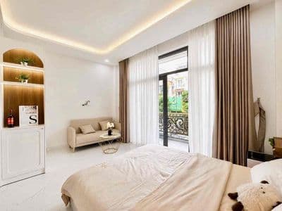 CHO THUÊ CĂN HỘ 1PN BAN CÔNG THOÁNG TÁCH BẾP/MÁY GIẶT RIÊNG 40M2