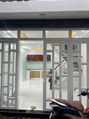 bán nhà đẹp ở ngay 1 xẹt hẻm 92 đất thánh Tân Bình