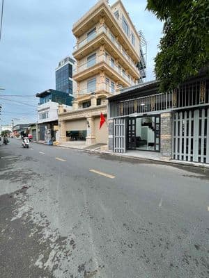 Hơn 2 tỷ nhà mặt tiền 7 18 trung mỹ tây q12