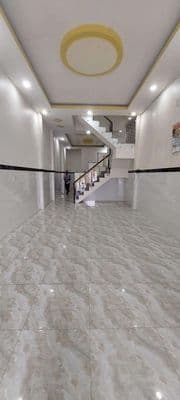 Cho thuê nhà 4×22 - gần cây xăng 61 bà điểm - hocmon - giá: 8 triệu