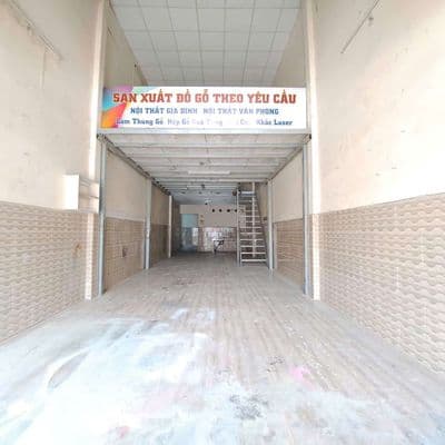 Cho thuê mặt tiền kho xưởng 4,5x20m, lửng, điện 3pha, container, 12tr