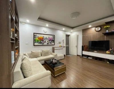 Bán căn hộ tập thể Đồng Xa, 82m2, lô góc, 3 ngủ, full đồ đẹp. 4.35 tỷ