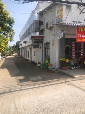 NHÀ NGUYÊN CĂN 1 TRỆT 1 LẦU BÌNH QUỚI - 80M2 - 2PN TÁCH BẾP - BAN CÔNG