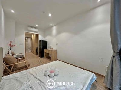 Trống căn studio ban công mới xây full nội thất nguyễn ảnh thủ