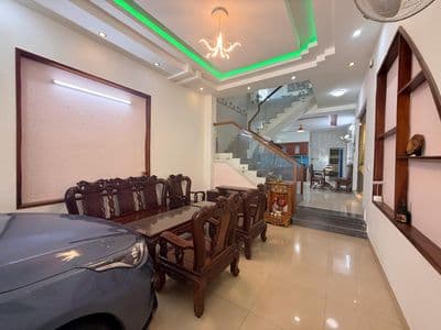 CHO THUÊ NHÀ NGUYÊN CĂN 3 TẦNG – TRUNG TÂM LIÊN CHIỂU, ĐÀ NẴNG