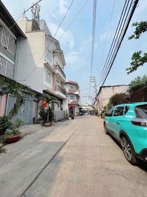 Nhà mới hẻm xe hơi Trương Phước Phan, 4x20.1m giáp Q6 Tên Lửa Tân Phú