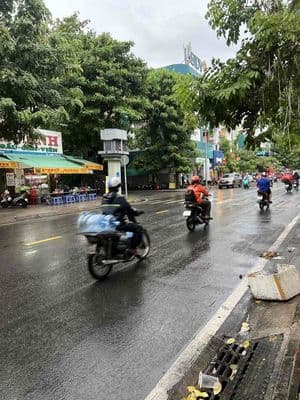 cho thuê nhà mặt tiền tân sơn nhì