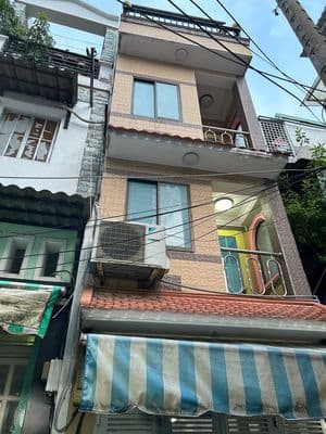 Nhà 1 xẹt Lê Hồng Phong P2, 3 Tầng - 3PN 2wc 13 triệu