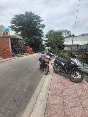 Cần bán GẤP, 131 An Dương Vương,An Lạc
