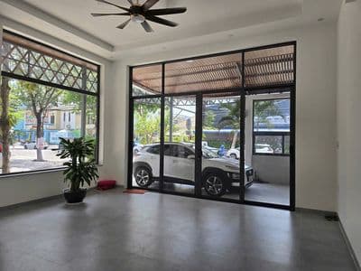 Cho thuê Mặt bằng kinh doanh 135m2- góc 2MT đường 10m5 Chợ bắc Mỹ An