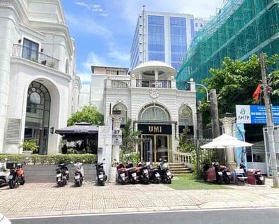 Cho thuê mt lê quý đôn dt 10x32m 2 lầu siêu đẹp giá 200tr