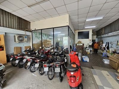 Nhà cho thuê đường Lê Trọng Tấn quận tân phú 8 x 38 trệt, 1 lầu lửng