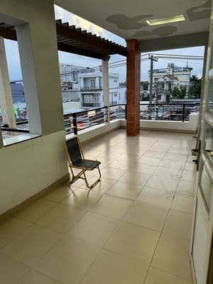Cho Thuê Nguyên Tầng Lầu 2 mặt tiền đường nguyễn duy trinh