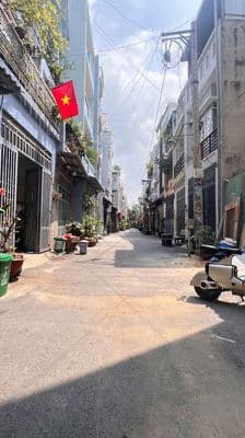 Nhà hẻm Ô Tô, ngay Ngã Tư Gò Mây- Bình Tân