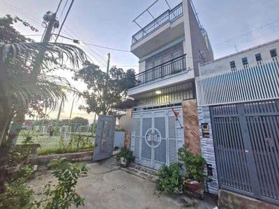 Bán nhà Linh Đông 84m² hẻm ô tô 6m 3 tầng hoàn công giá 7.2 tỷ