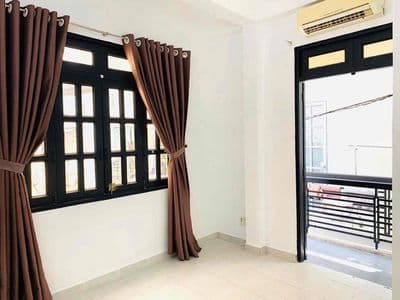 CHỉ: 4,2 T.Ỷ BìNH THẠNH - VẠN KIẾP - GIA ĐỊNH - HẺM 3M SÁT HXH - 4 TẦ