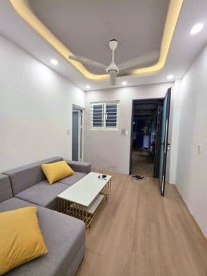 Chung cư Lạc Long Quân , Q11, sổ riêng chỉ 2ty2 có nội thất 2pn