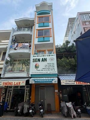 NHÀ MẶT TIỀN Q5 CHO THUÊ NGUYÊN CĂN