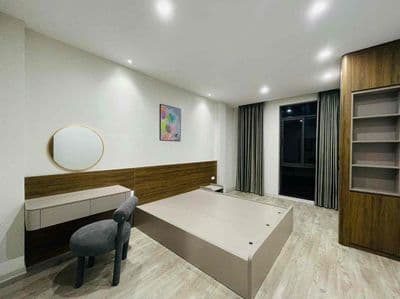 căn hộ 2 ngủ 2 vệ sinh full đồ sẵn ở ô tô đỗ trước cửa
