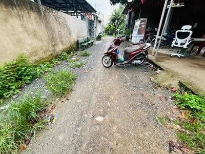 Đất 80m2 (4x20) thổ cư 100% gần nhà hàng Hồ Một