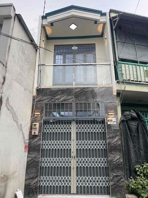 2% Nhà DT: 3x8, SHR, đường Ô tô, cách Xuân Thới 7 50m, NH cho vay 1ty