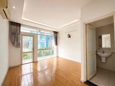 Hẻm xe hơi gần chợ bà chiểu - dtsd 101m1 - sổ đẹp 1 đời chủ