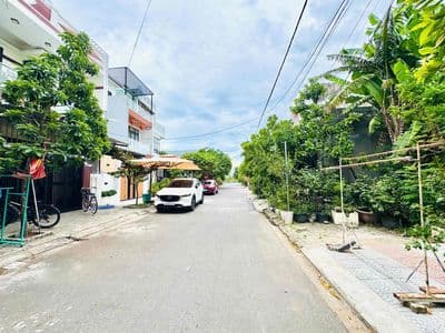 Đất khu Bá Tùng- Hoà Quý, Ngũ Hành Sơn 3tỷ8 đường 5.5m sẵn sổ