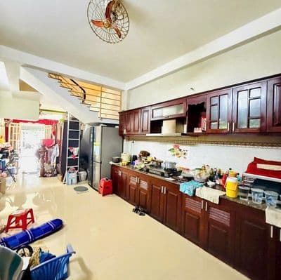 Đối diện Mecerdes ,Bán nhà P8 Gò Vấp 84m², 4PN, hẻm xe hơi, 6T+ TL!