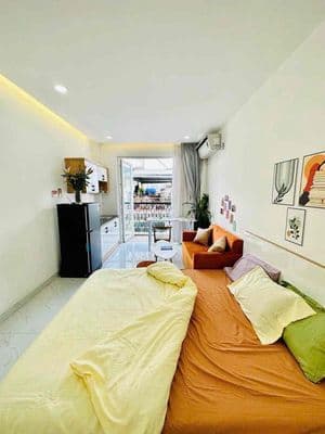 Căn Hộ Ban Công Full Nội Thất Gần Công Viên Lê Văn Tám Quận 3
