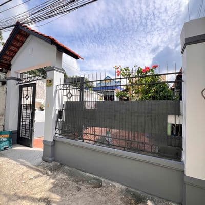 cho thuê BT sân vườn 27/6 đường số 11 phường Hiệp Bình 6,5x32 16,5 tr