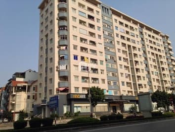 cho thuê căn hộ toà F5 Trung Kính, 65m2-2 ngủ-2 wc