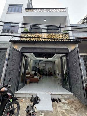 Iảm sốc 6.45 ty nhà đẹp hương lộ 2, giáp tân phú